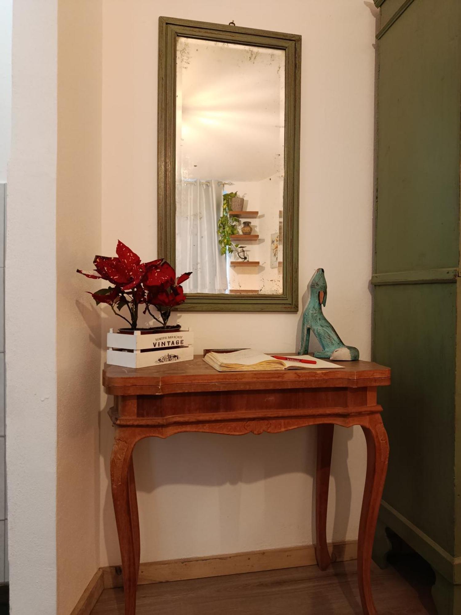 Casa Valletta Mezzomerico エクステリア 写真
